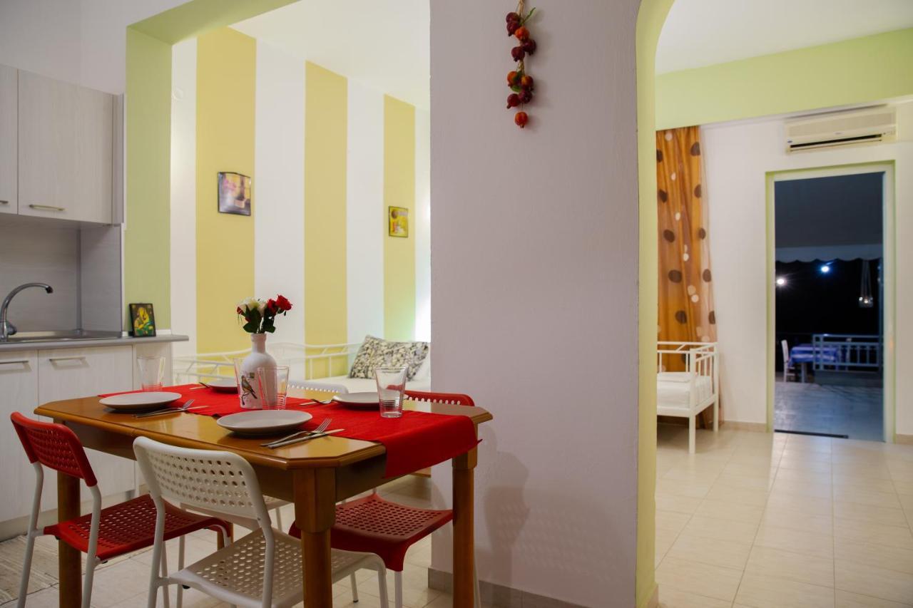 St Peter & Paul At Haraki Apartment ภายนอก รูปภาพ