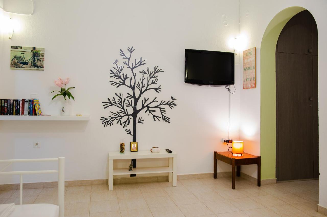 St Peter & Paul At Haraki Apartment ภายนอก รูปภาพ